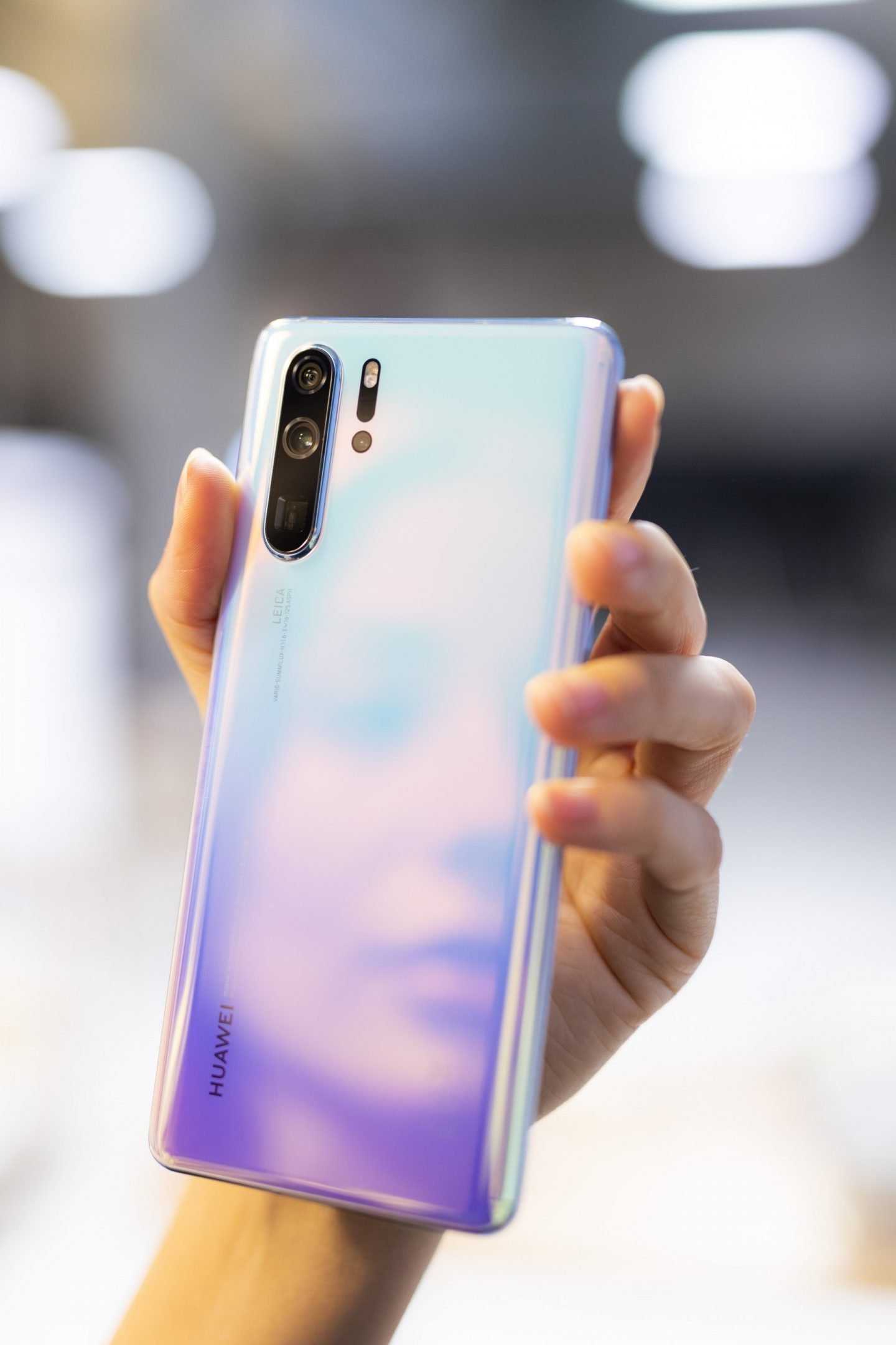 Обзор huawei p30: без пяти минут pro-версия