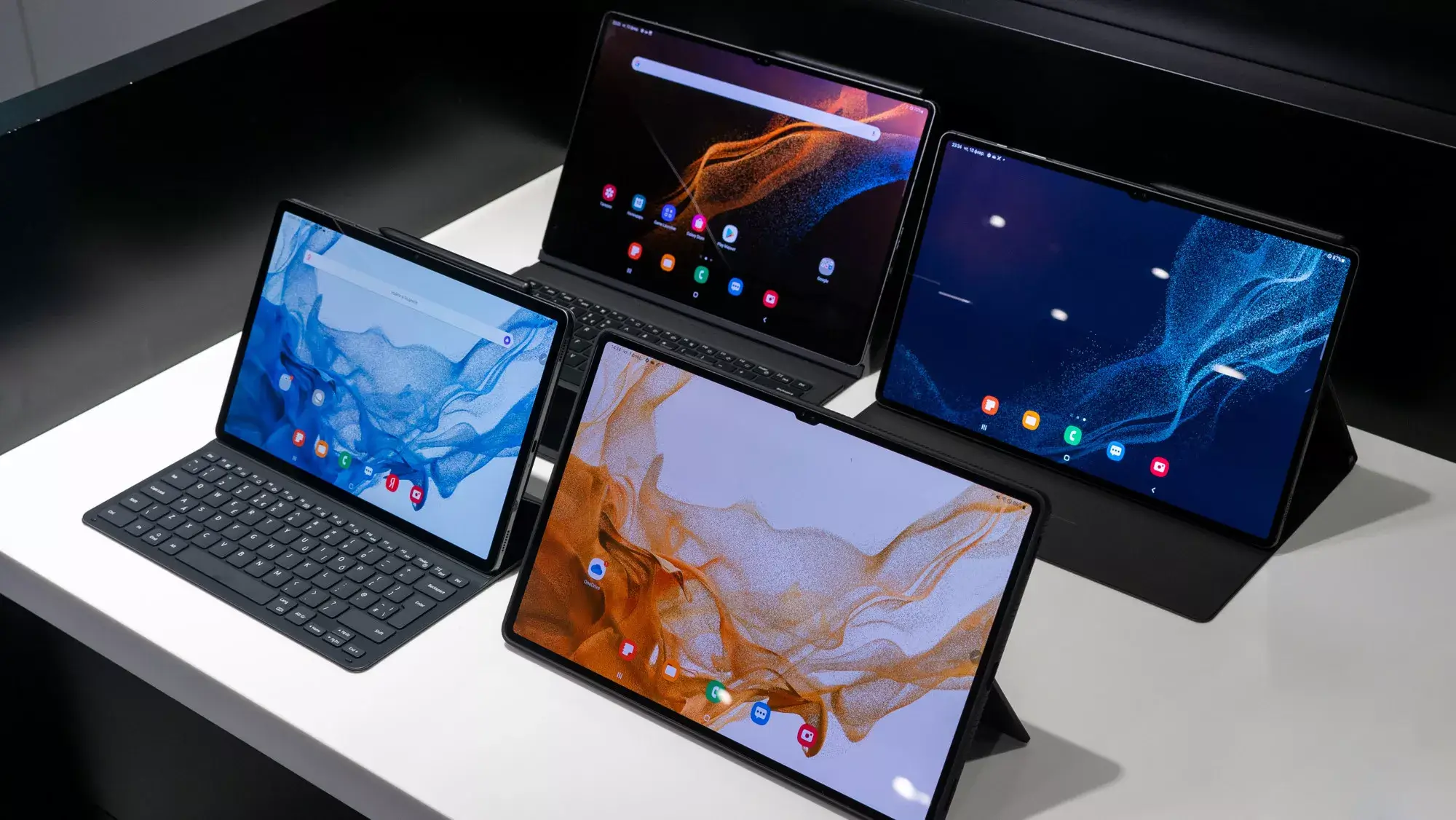 Ipads vs samsung tablets: which should you buy? | creative bloq