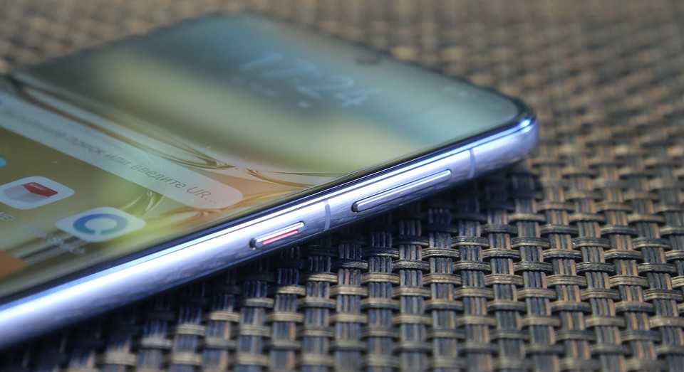 List of phones with ltpo oled display in 2022