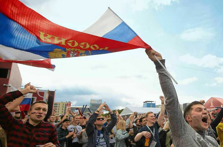 Путин подписал закон о введении fan id. как получить, когда начнет действовать, где будет нужен и зачем ввели