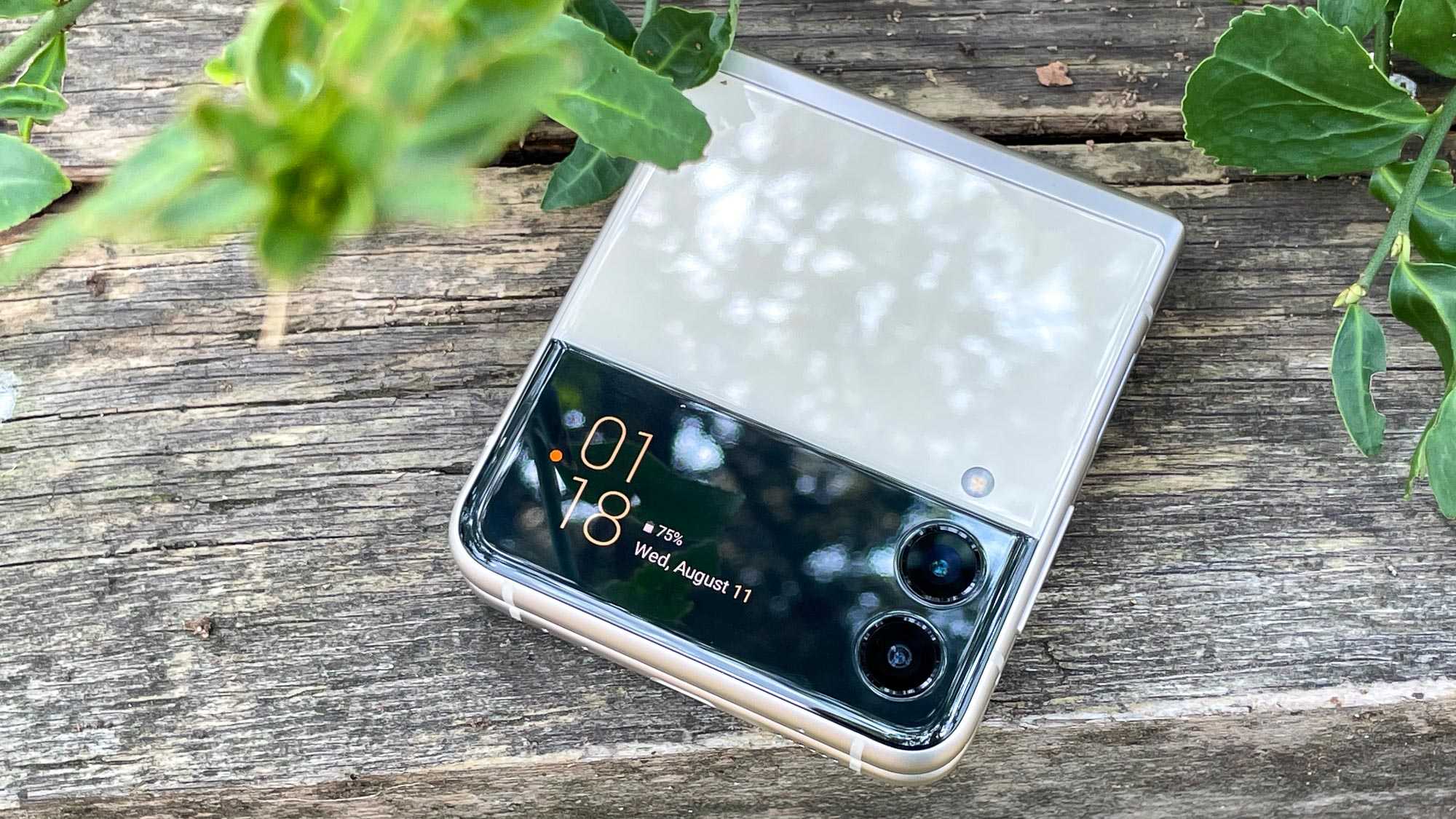 Samsung galaxy fold - полный обзор складного смартфона с гибким экраном